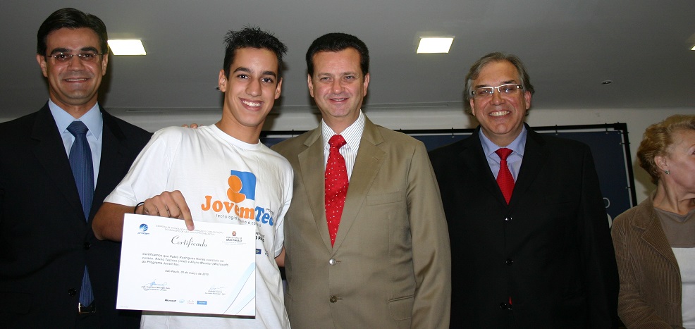 jovem tec