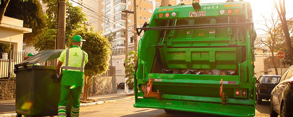 coleta de lixo na cidade de São Paulo