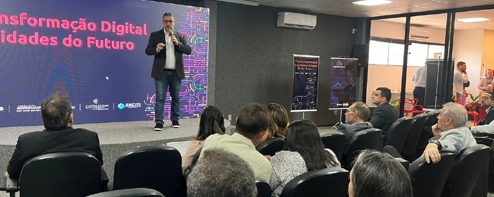 Antonelli representa a Prodam em evento em Tocantins