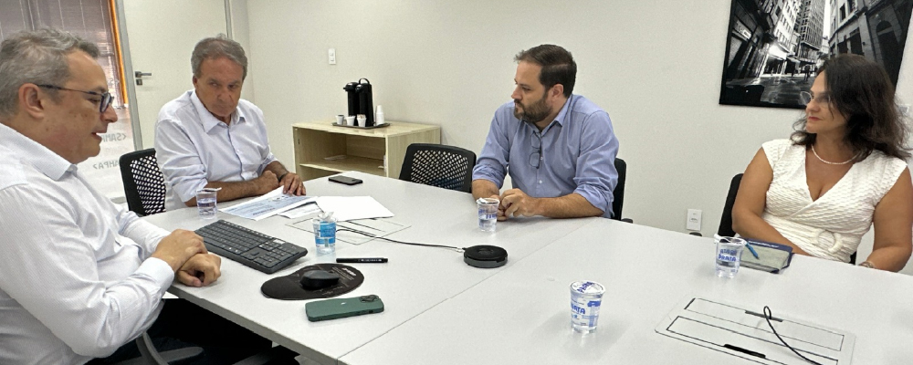 reunião com o secretário de Governo Edson Aparecido