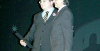 Presidente da PRODAM recebe prêmio de TI