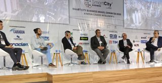 painel com a anciti na smart city
