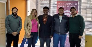 Na foto, a partir da esquerda: Carlos Ruas, Rita Teixeira, Luis Renato do Nascimento, Leandro da Costa Silva e Ricardo Abinader